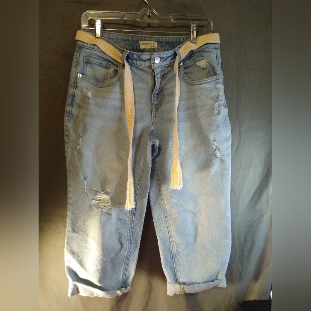 Maurice Stretch Tie Blue Light Denim Distressed Women's Capris